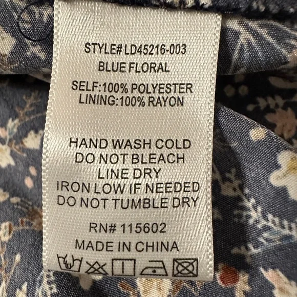 Lush Floral Long Sleeve Dress - NWT - Size M - Picture 11 of 14